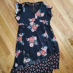 Torrid Dress size 3 black with flowers